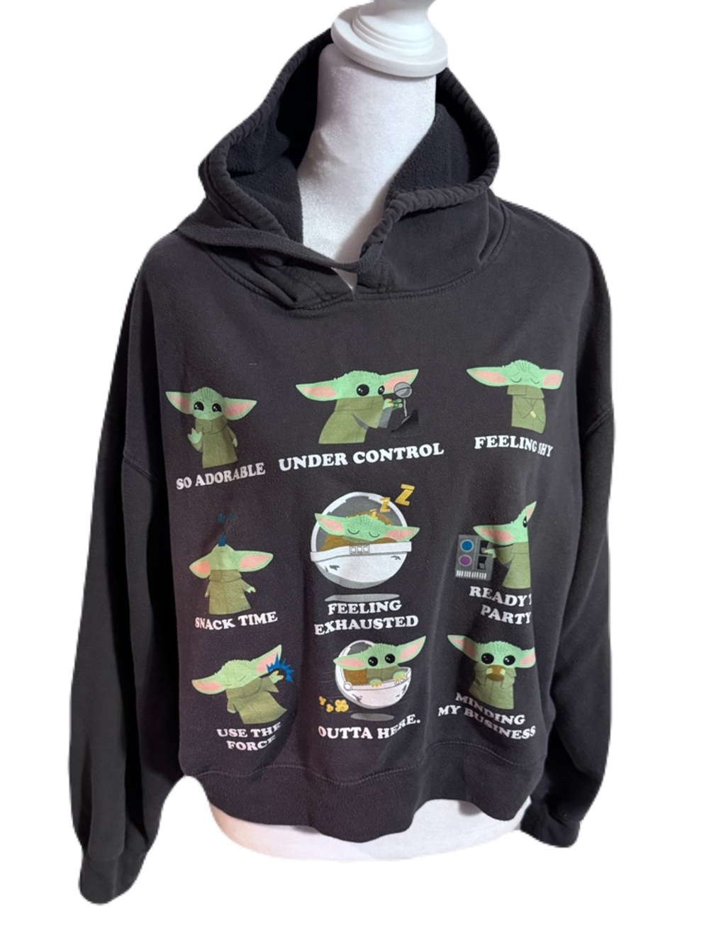 Star Wars “The Child” (Baby Yoda/Grogu) Cropped Hoodie – Junior Size – Gray XXL - Picture 2 of 16